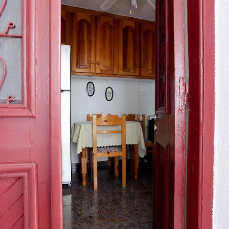 Angelinas House Ξενοδοχείο Γλώσσα Εξωτερικό φωτογραφία