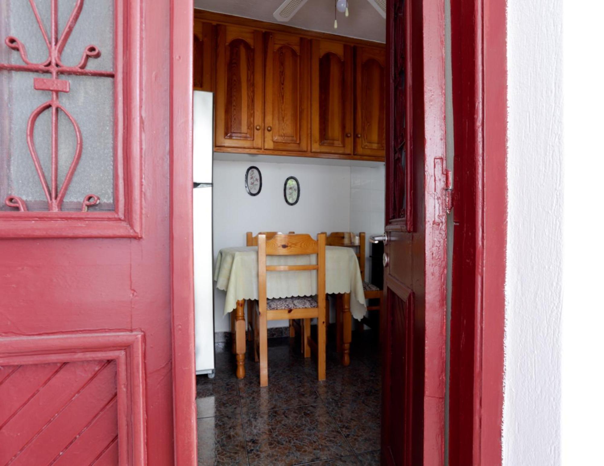 Angelinas House Ξενοδοχείο Γλώσσα Εξωτερικό φωτογραφία