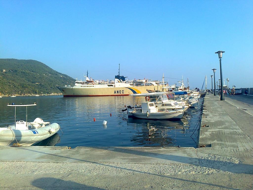 Angelinas House Ξενοδοχείο Γλώσσα Εξωτερικό φωτογραφία